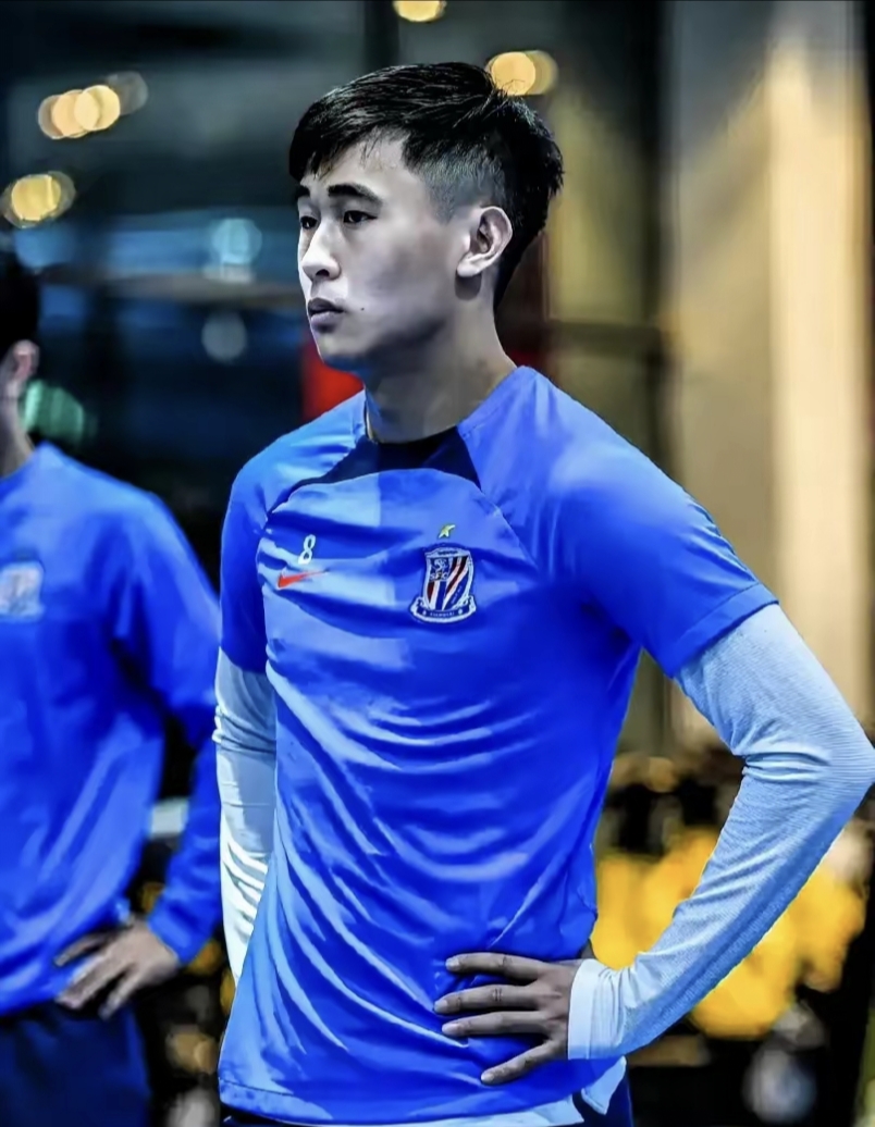 迪尼卡主场告负，保级艰难形势难改的简单介绍