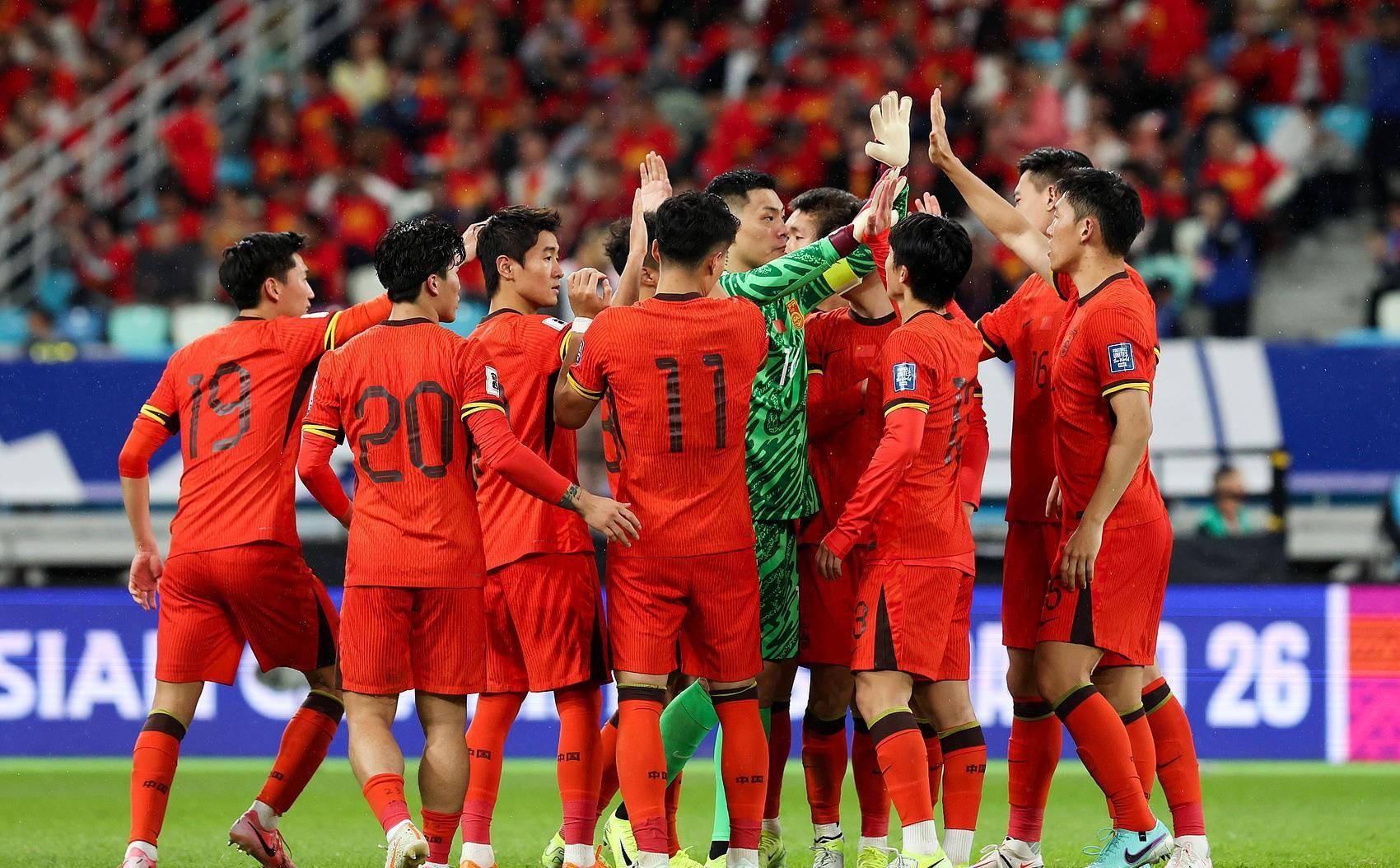 关于踢出精彩进球，球员灵感无限激荡的信息